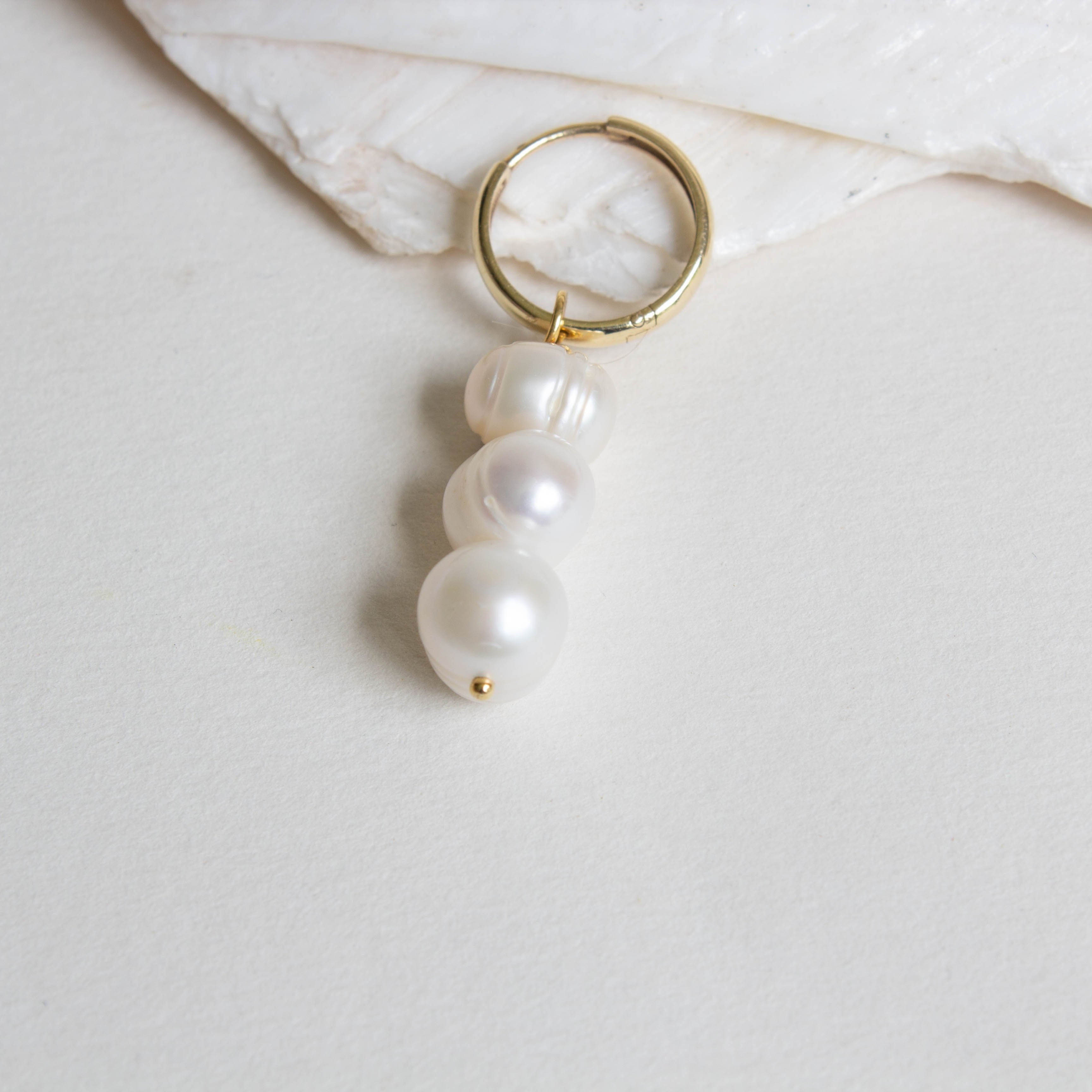 Tripple Pearl Charm