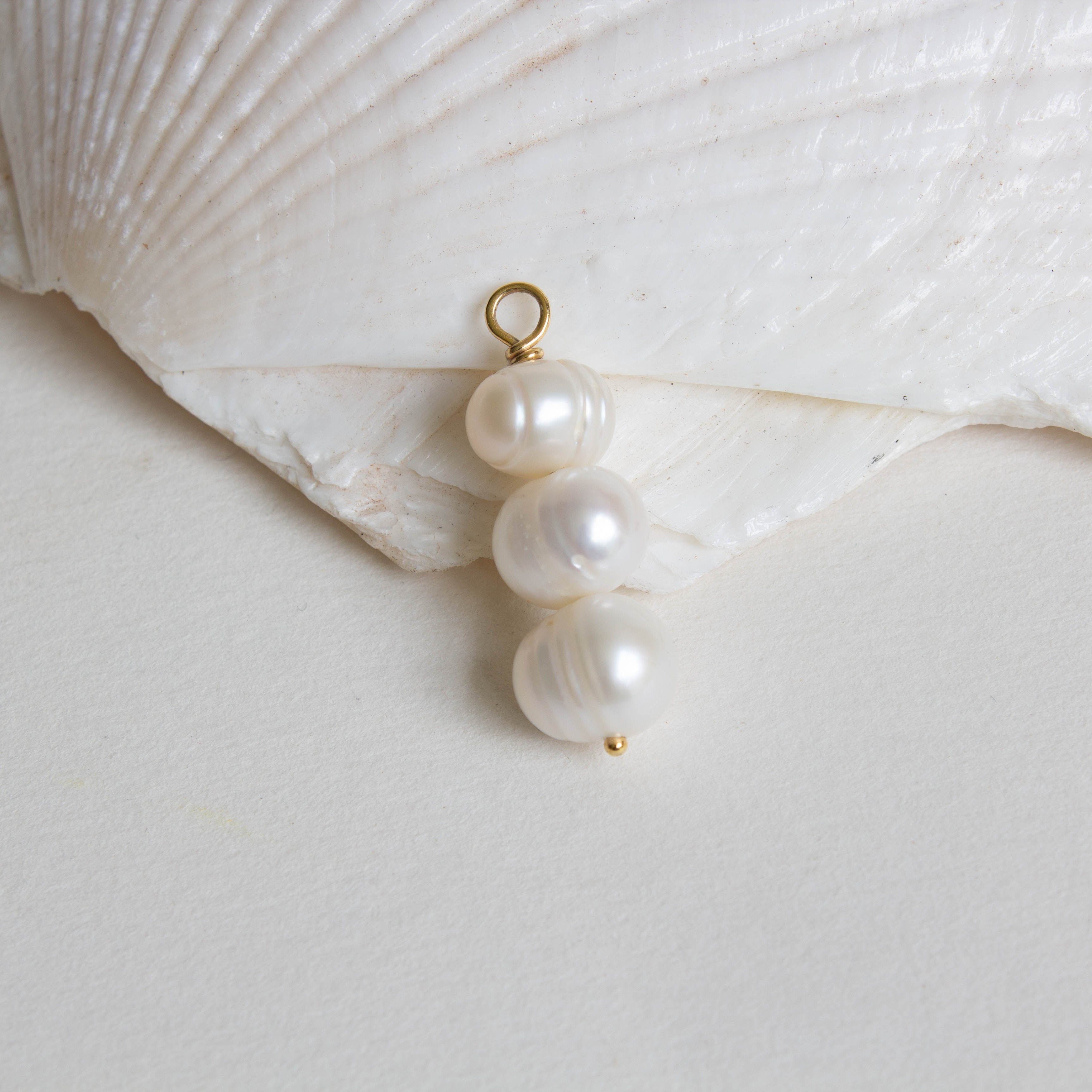 Tripple Pearl Charm