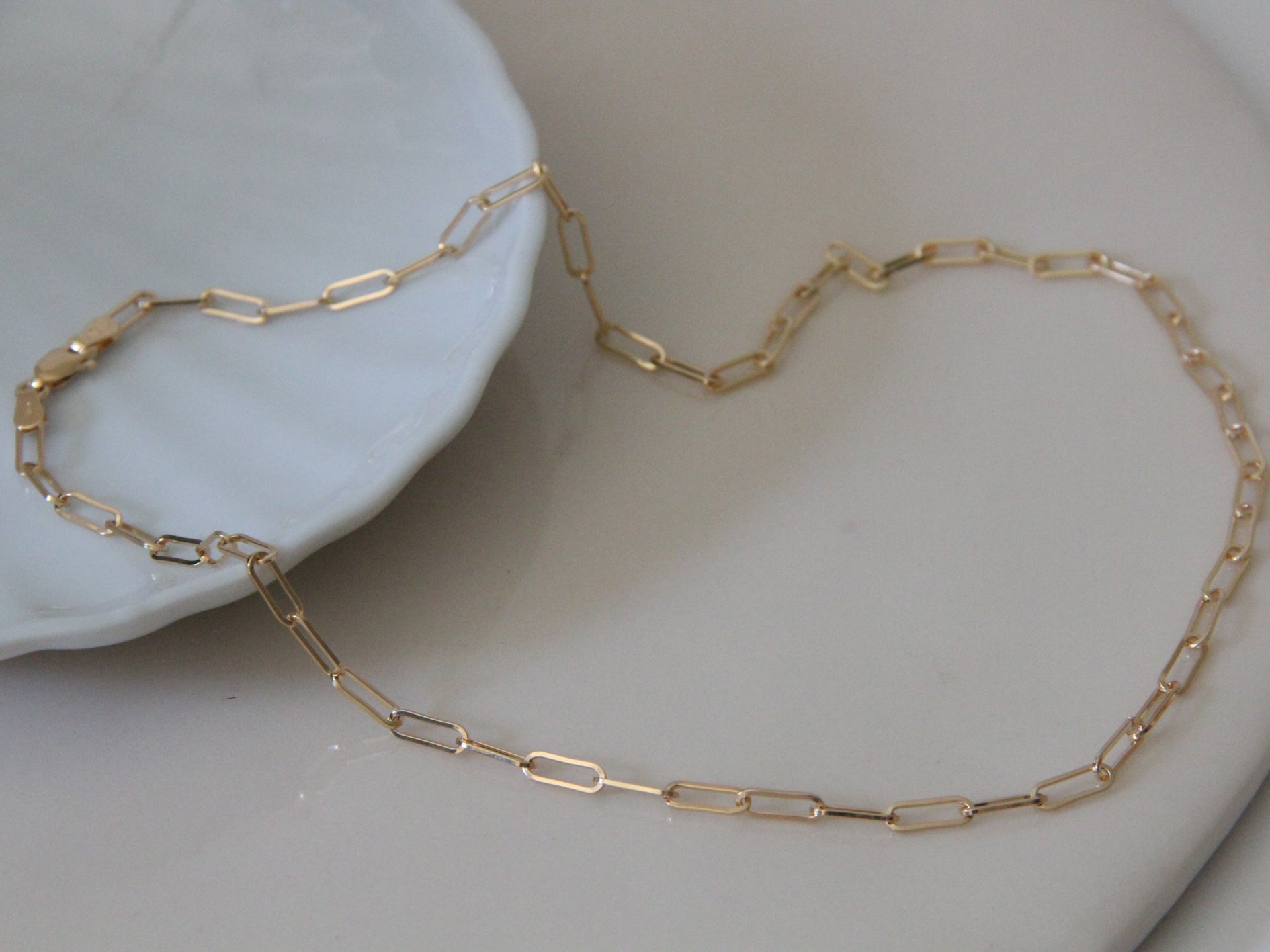 Paperclip chain necklace 2022 – Henriette Botha